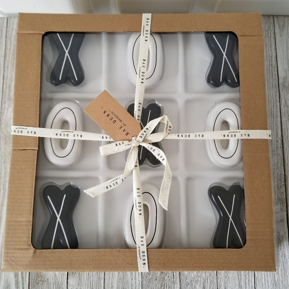 Rae Dunn XOXO TIC TAC Toe Ceramic Board Game - Picture 2 of 7